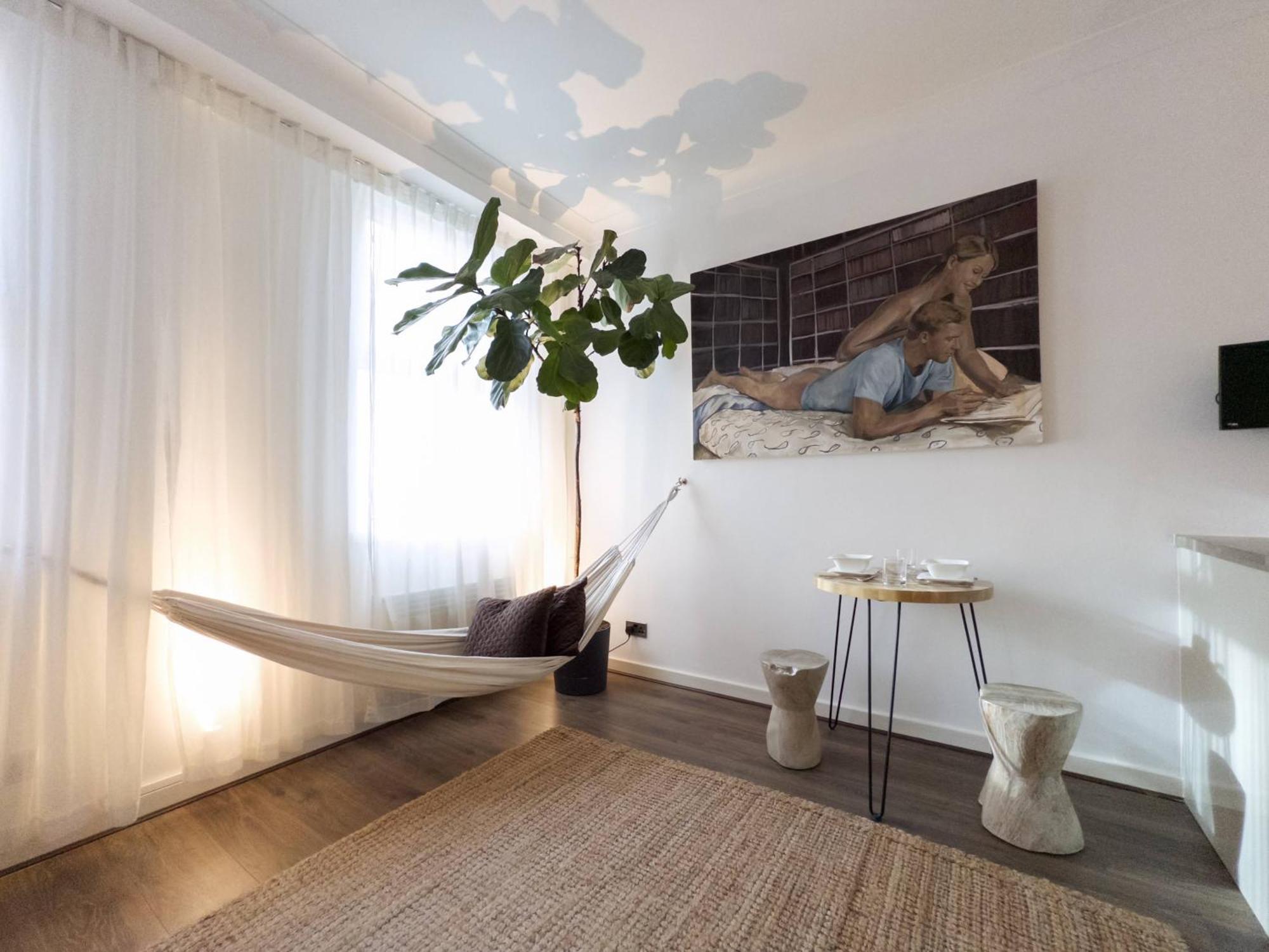 Апартаменти Tranquil Oasis W 100Inch Cinema & Hammock, By The Design Traveller Лондон Екстер'єр фото